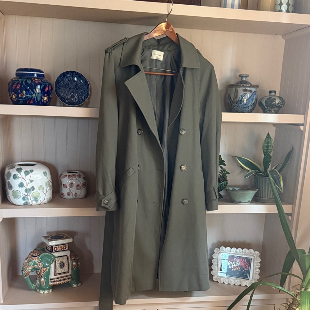 Sezane Scott Olive Trench Coat with Belt - Picture 5 of 8